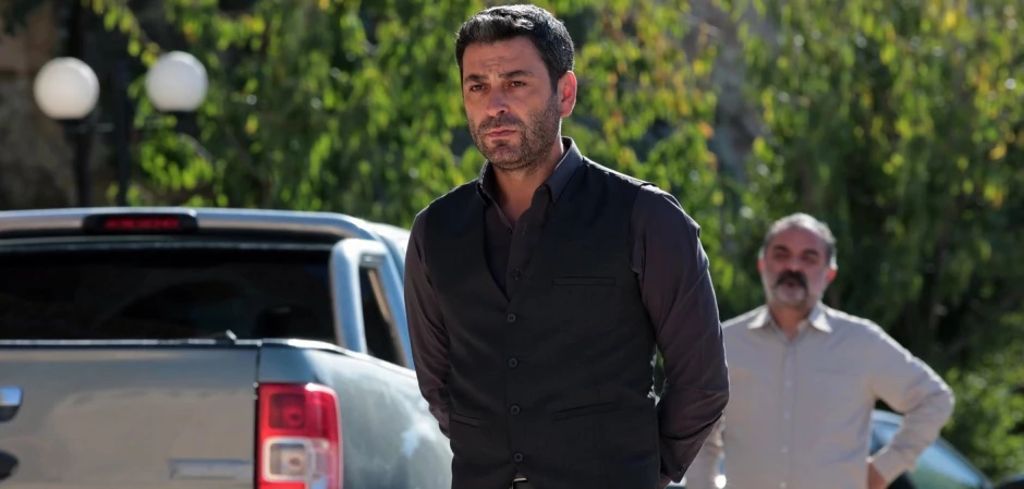 Далекий город - кадры из сериала