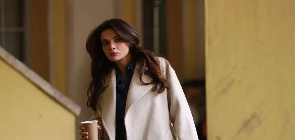 Далекий город - кадры из сериала