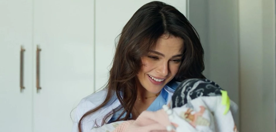 Далекий город - кадры из сериала