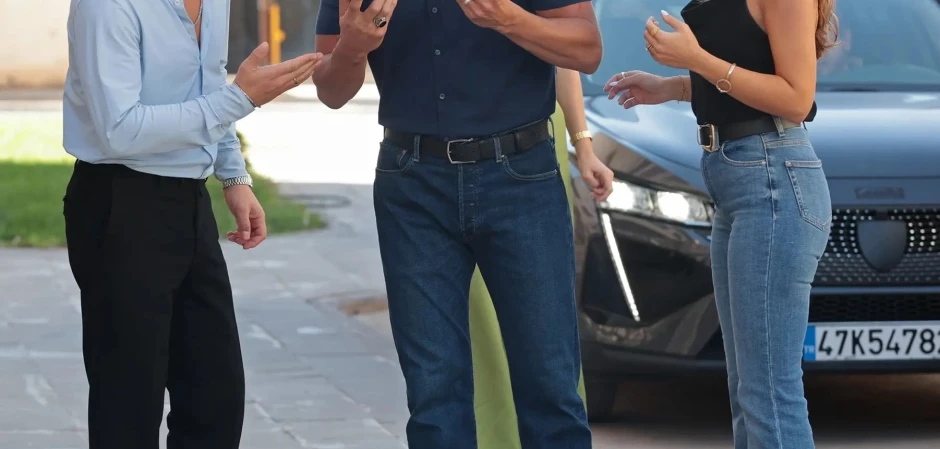 Далекий город - кадры из сериала