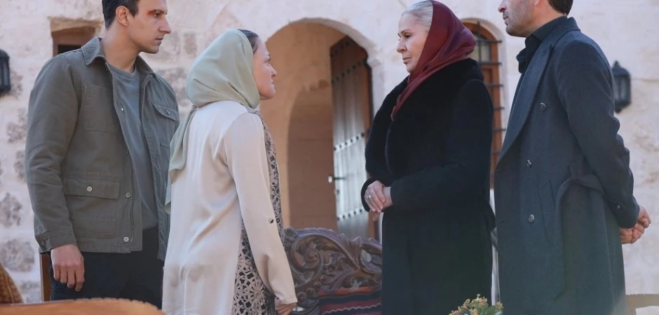 Далекий город - кадры из сериала