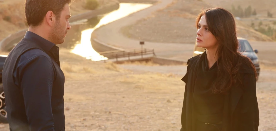 Далекий город - кадры из сериала