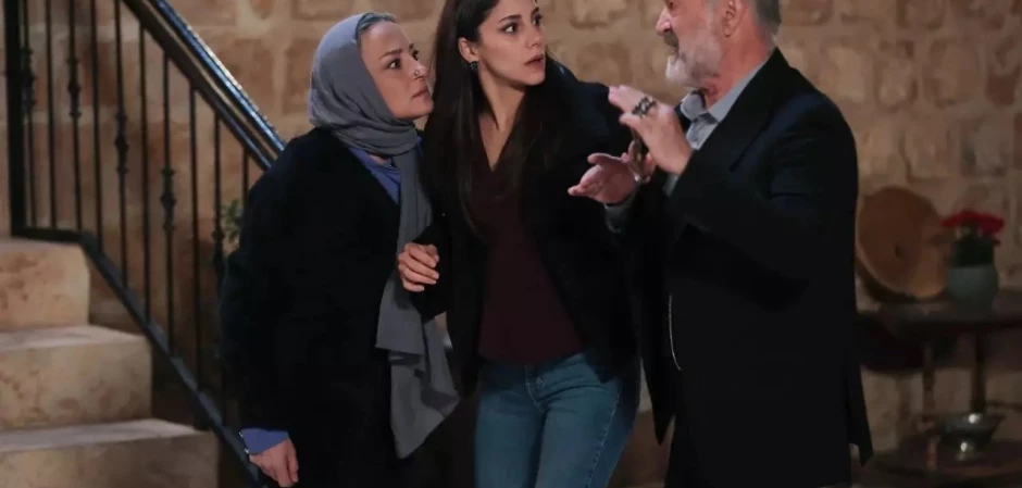 Далекий город - кадры из сериала