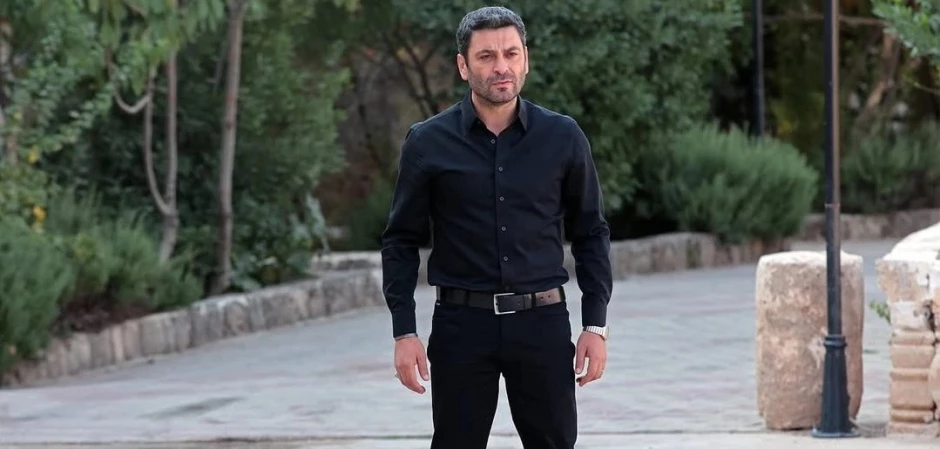 Далекий город - кадры из сериала