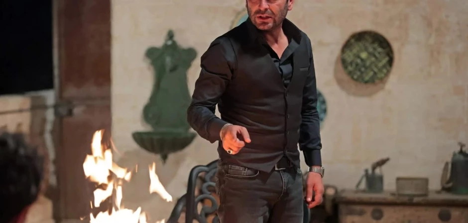 Далекий город - кадры из сериала