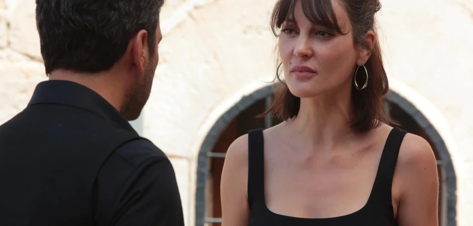 Далекий город - кадры из сериала