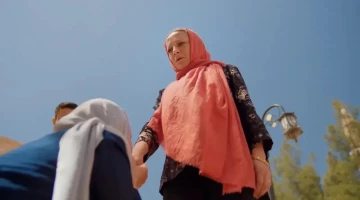 Далекий город - кадры из сериала