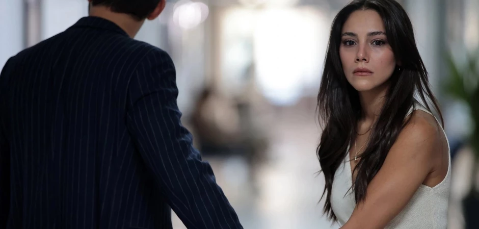 Далекий город - кадры из сериала