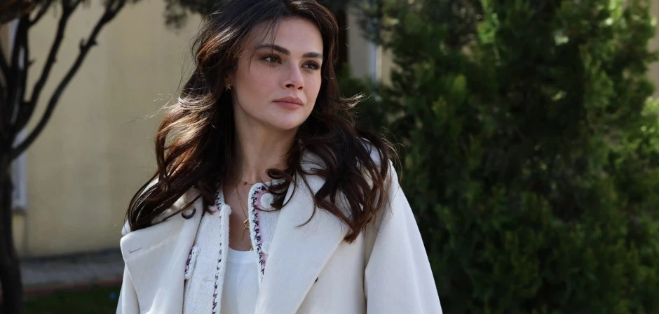 Далекий город - кадры из сериала