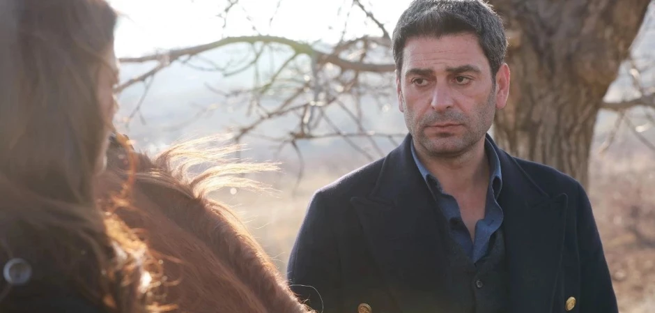 Далекий город - кадры из сериала