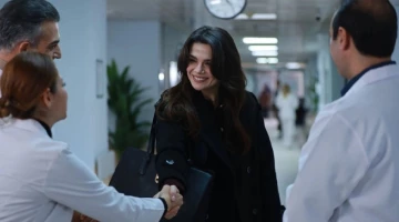 Далекий город - кадры из сериала