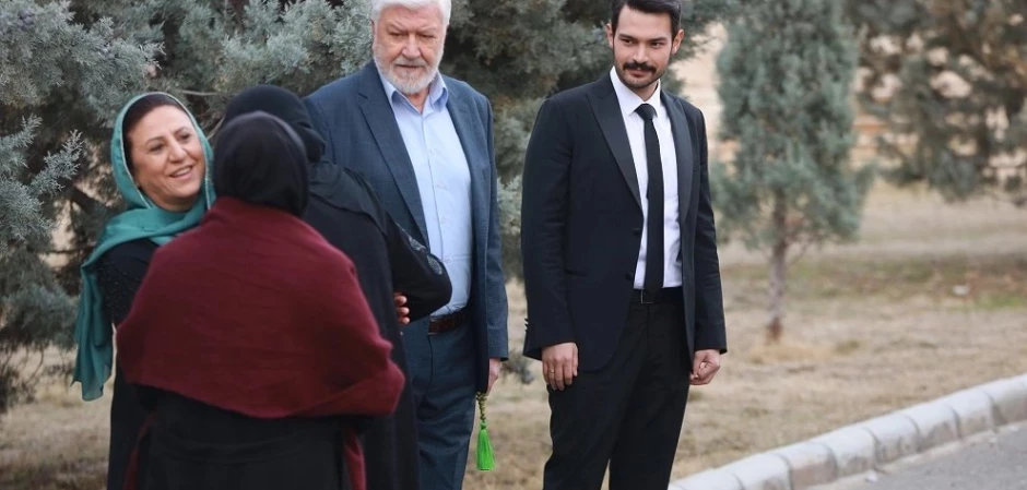 Далекий город - кадры из сериала