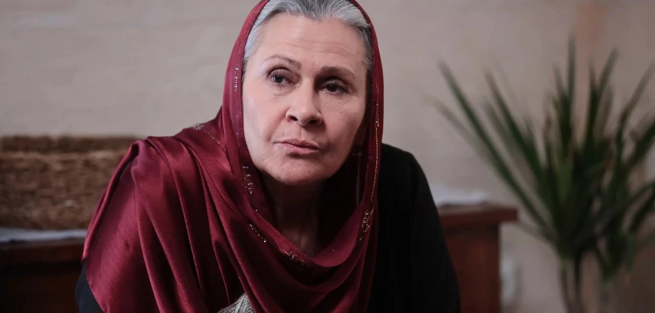 Далекий город - кадры из сериала