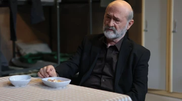 Далекий город - кадры из сериала