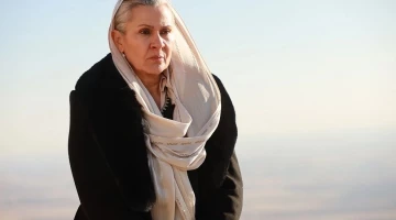 Далекий город - кадры из сериала