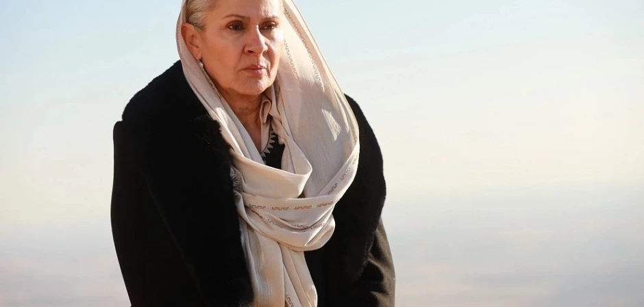 Далекий город - кадры из сериала