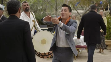 Далекий город - кадры из сериала