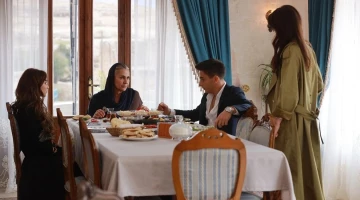 Далекий город - кадры из сериала