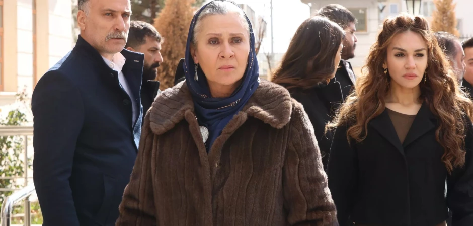 Далекий город - кадры из сериала