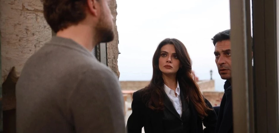 Далекий город - кадры из сериала