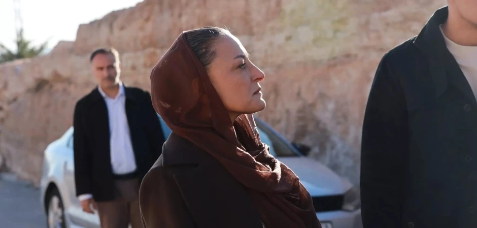 Далекий город - кадры из сериала