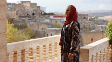 Далекий город - кадры из сериала