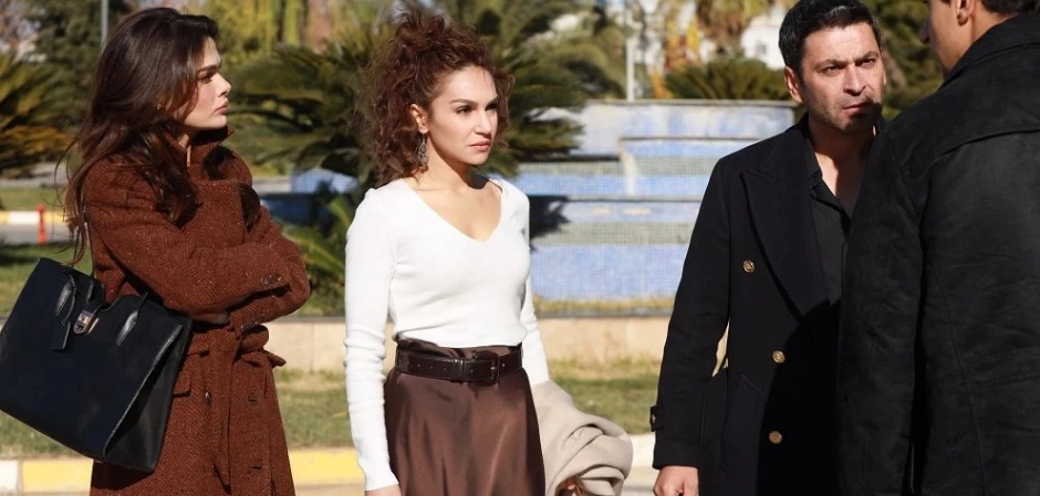 Далекий город - кадры из сериала