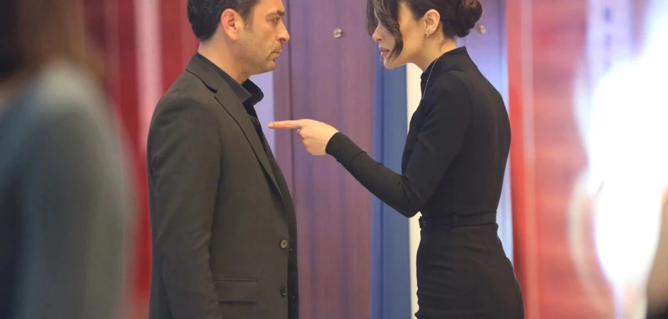 Далекий город - кадры из сериала