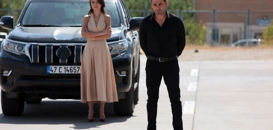 Далекий город - кадры из сериала