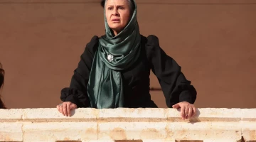 Далекий город - кадры из сериала