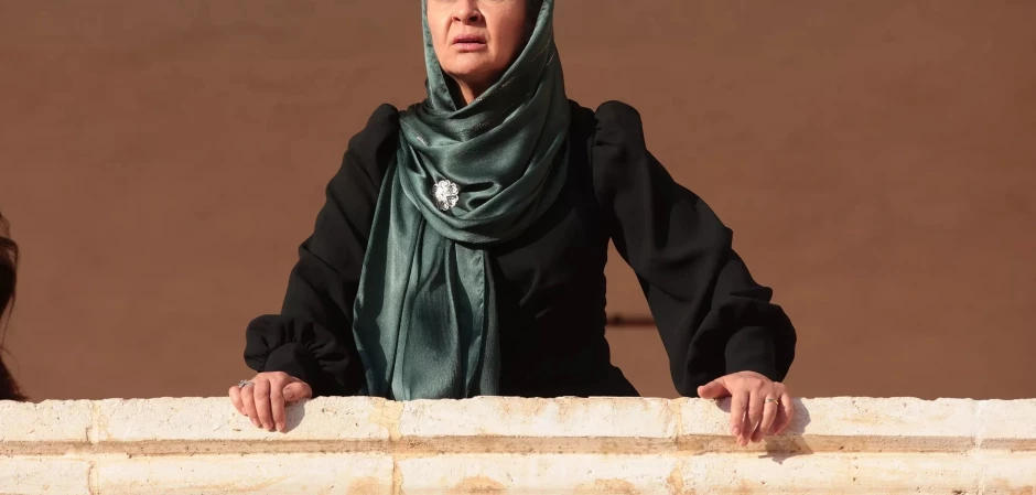 Далекий город - кадры из сериала