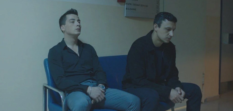 Далекий город - кадры из сериала