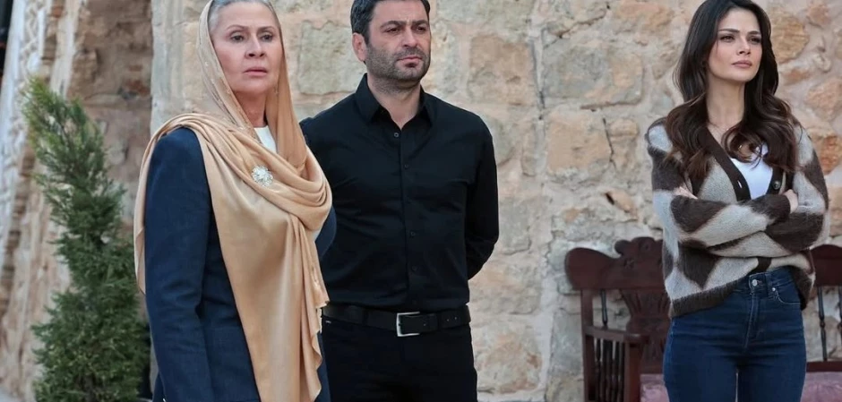 Далекий город - кадры из сериала