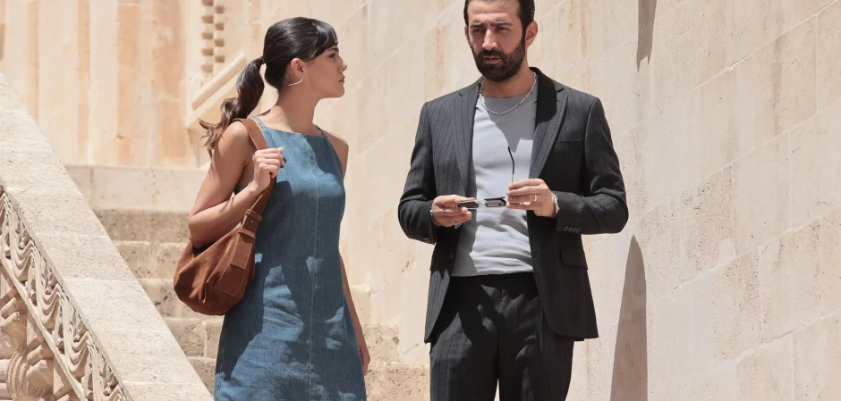 Далекий город - кадры из сериала