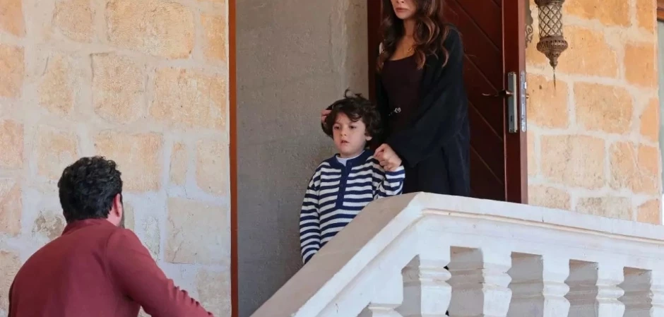 Далекий город - кадры из сериала