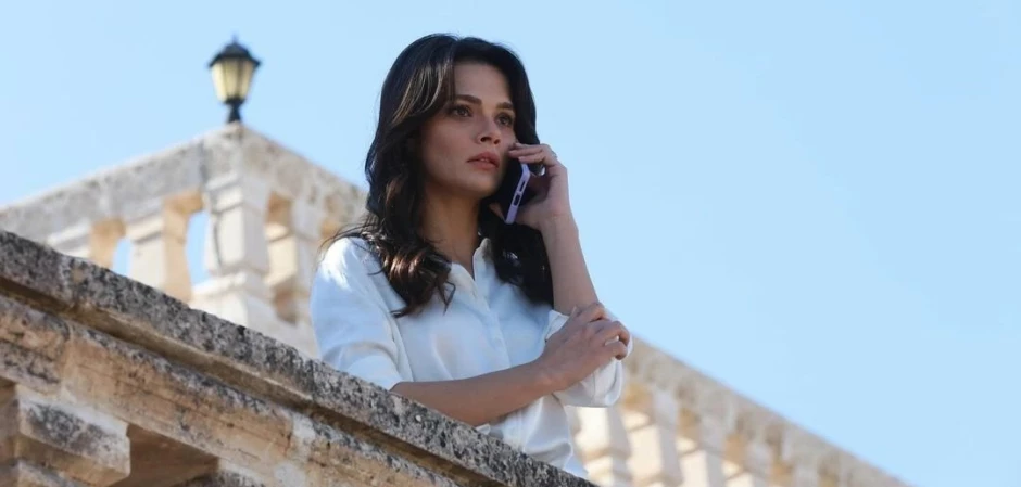 Далекий город - кадры из сериала