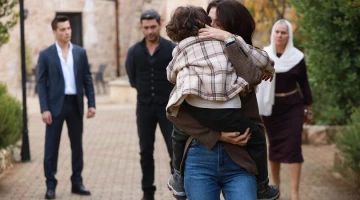 Далекий город - кадры из сериала