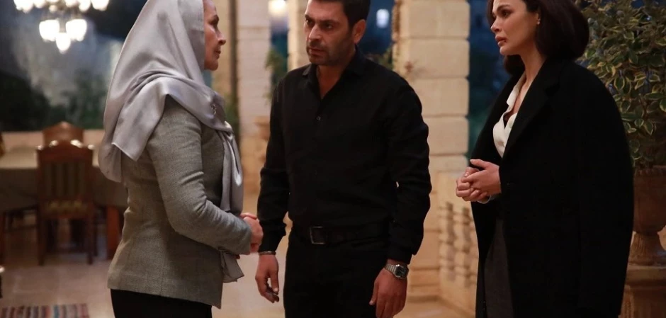 Далекий город - кадры из сериала