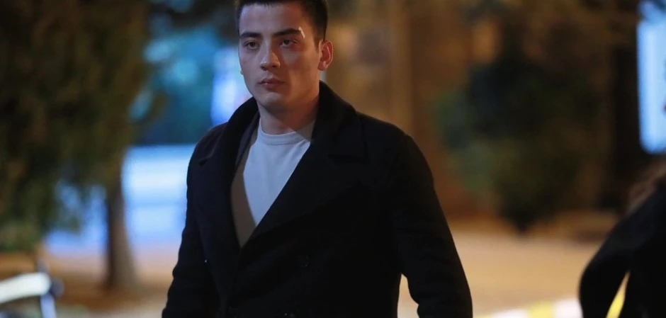 Далекий город - кадры из сериала