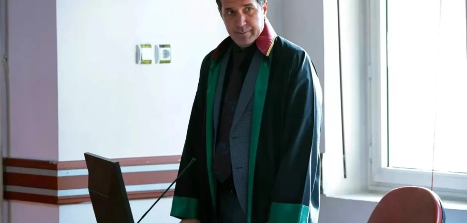 Далекий город - кадры из сериала