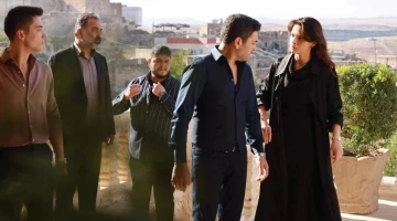 Далекий город - кадры из сериала