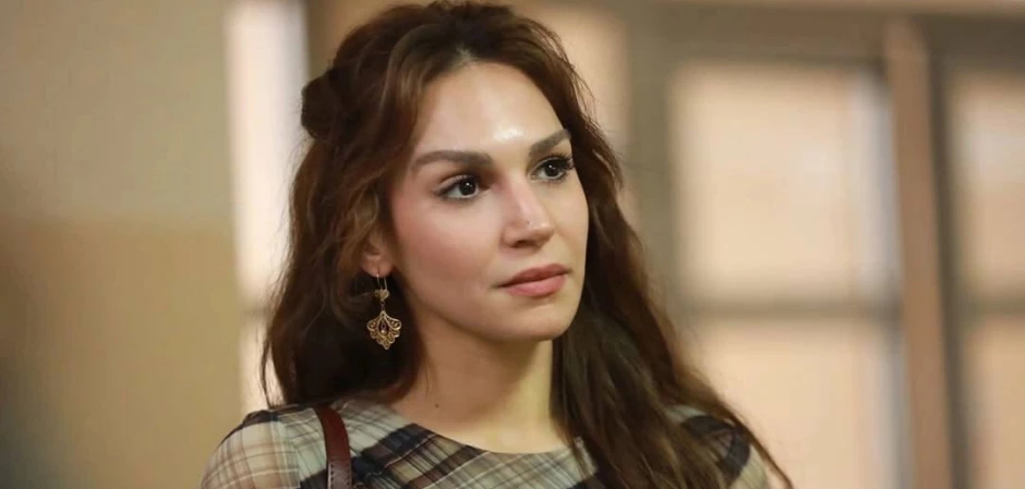 Далекий город - кадры из сериала