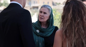 Далекий город - кадры из сериала