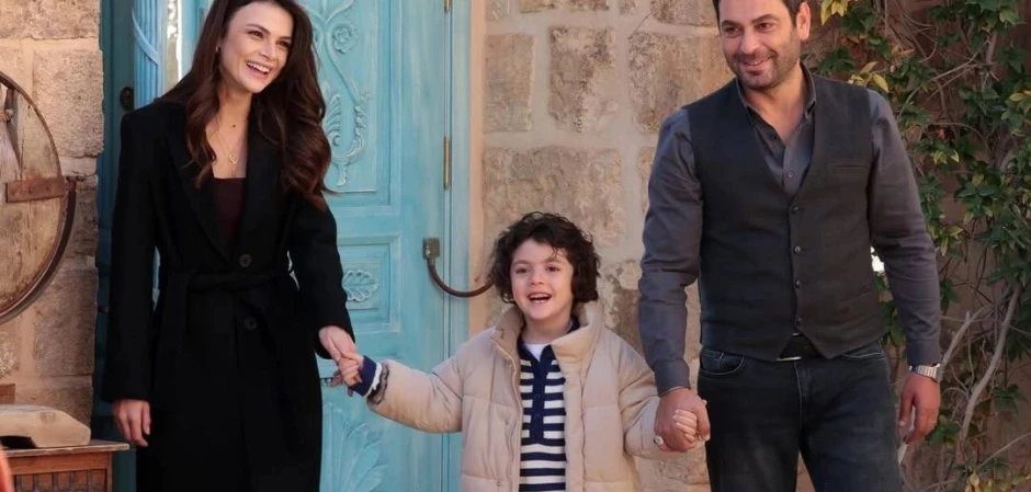 Далекий город - кадры из сериала