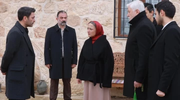 Далекий город - кадры из сериала