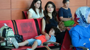 Далекий город - кадры из сериала