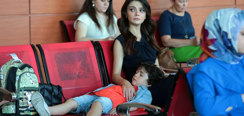 Далекий город - кадры из сериала