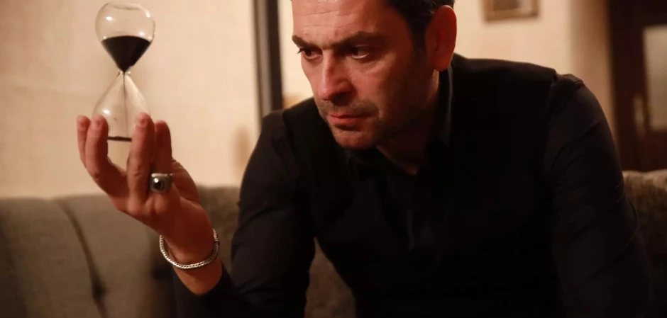 Далекий город - кадры из сериала