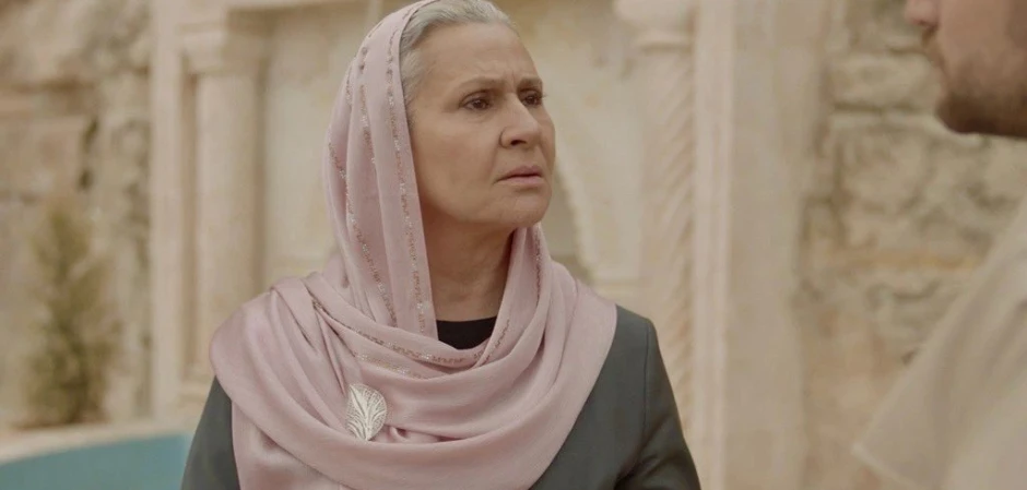 Далекий город - кадры из сериала