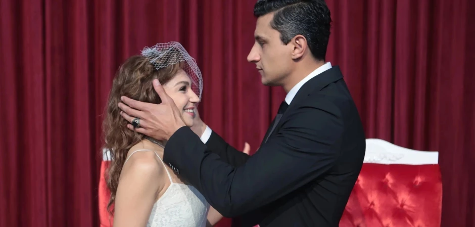 Далекий город - кадры из сериала